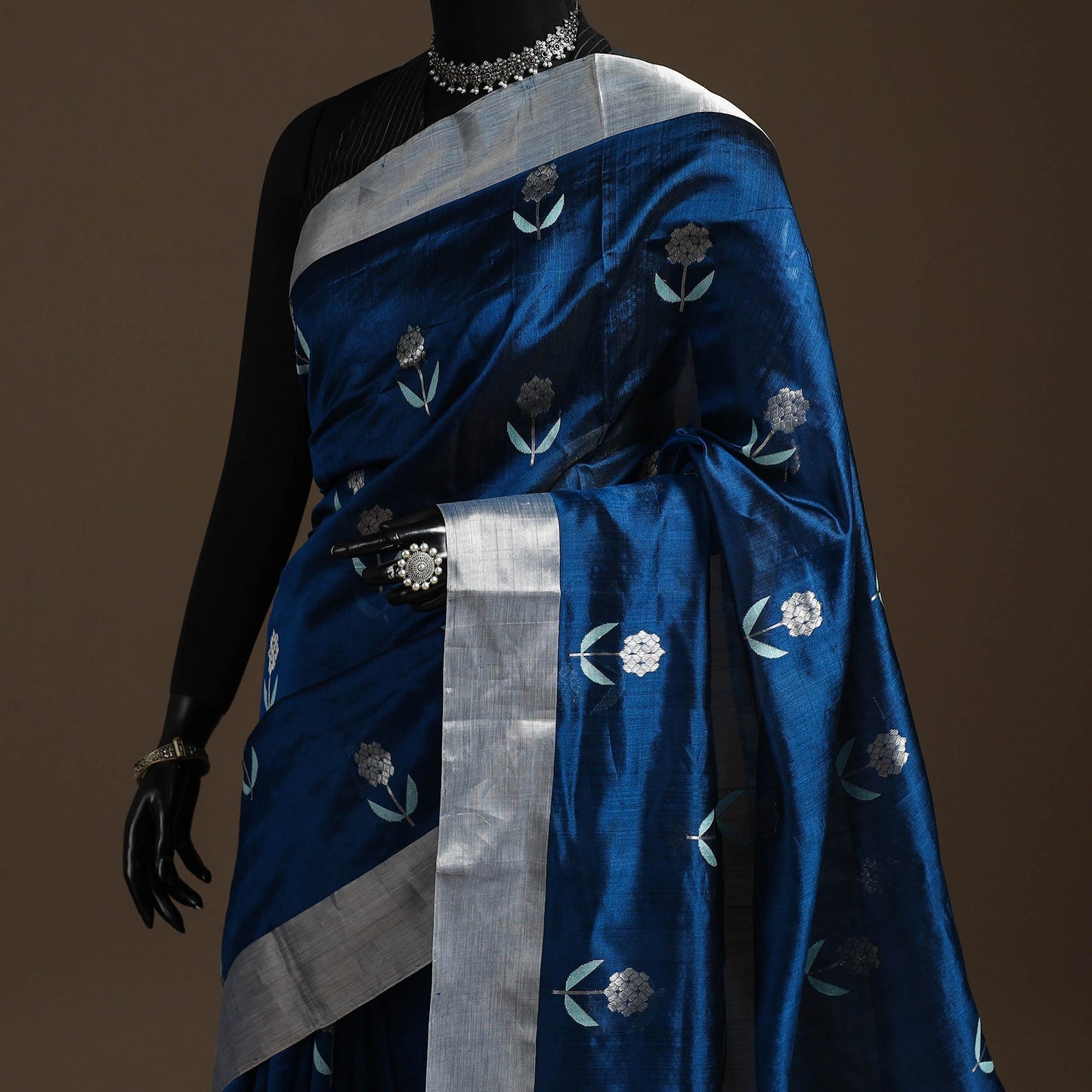 Handloom zari work pattu chanderi silk saree 27