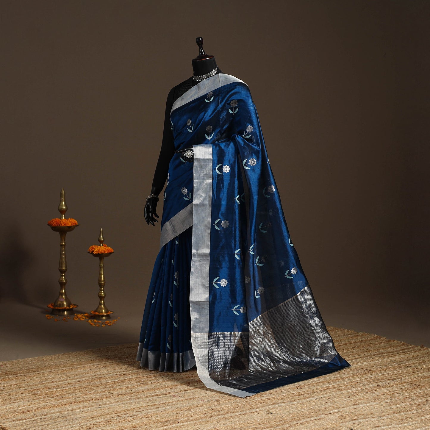 Handloom zari work pattu chanderi silk saree 27