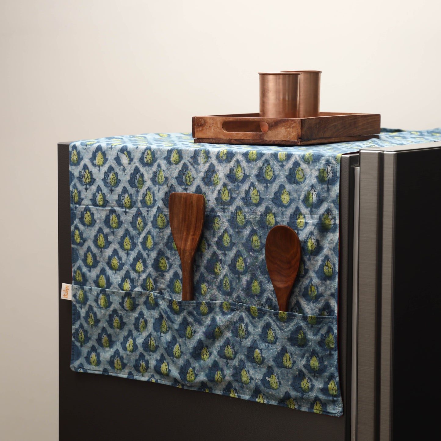 Handmade fridge top cover with multiple pockets 06
