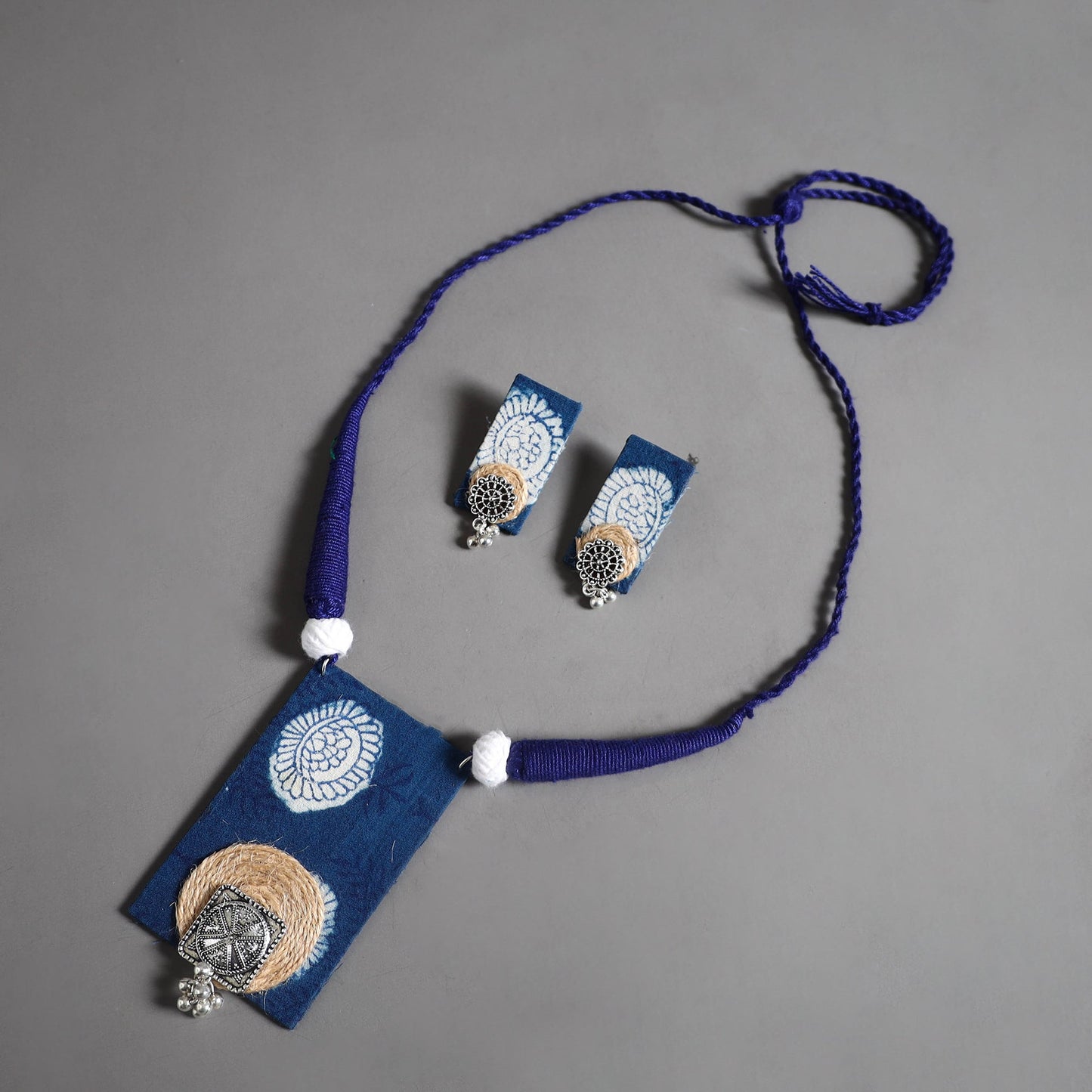 Handmade Blue GS Jute Fabart Necklace Set