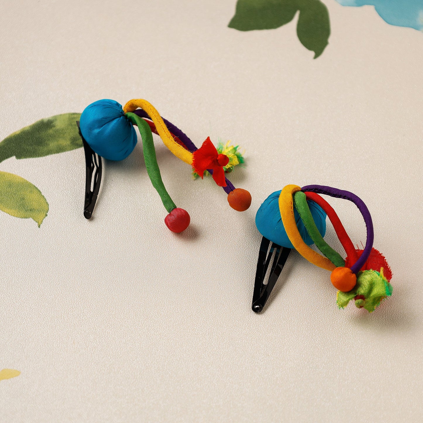Handmade Poppy Hair Clips by Jugaad