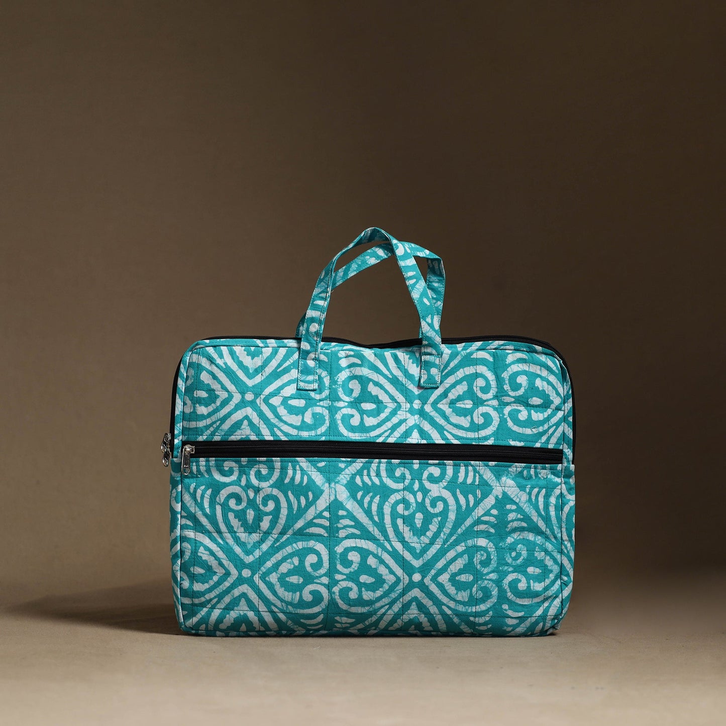 Blue Handmade Quilted Cotton Laptop Bag (13 x 16 in)