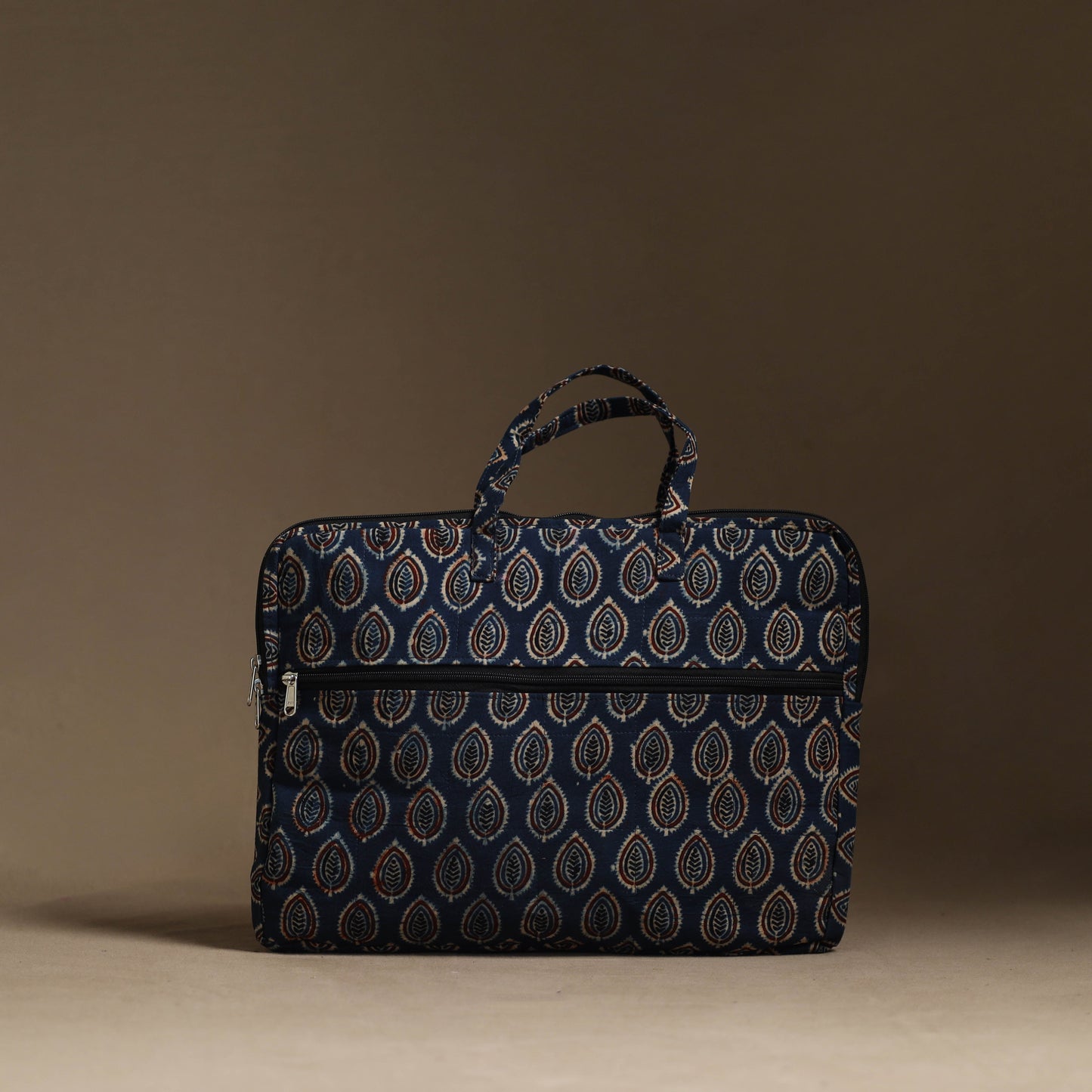 Blue Handmade Quilted Cotton Laptop Bag (13 x 16 in)