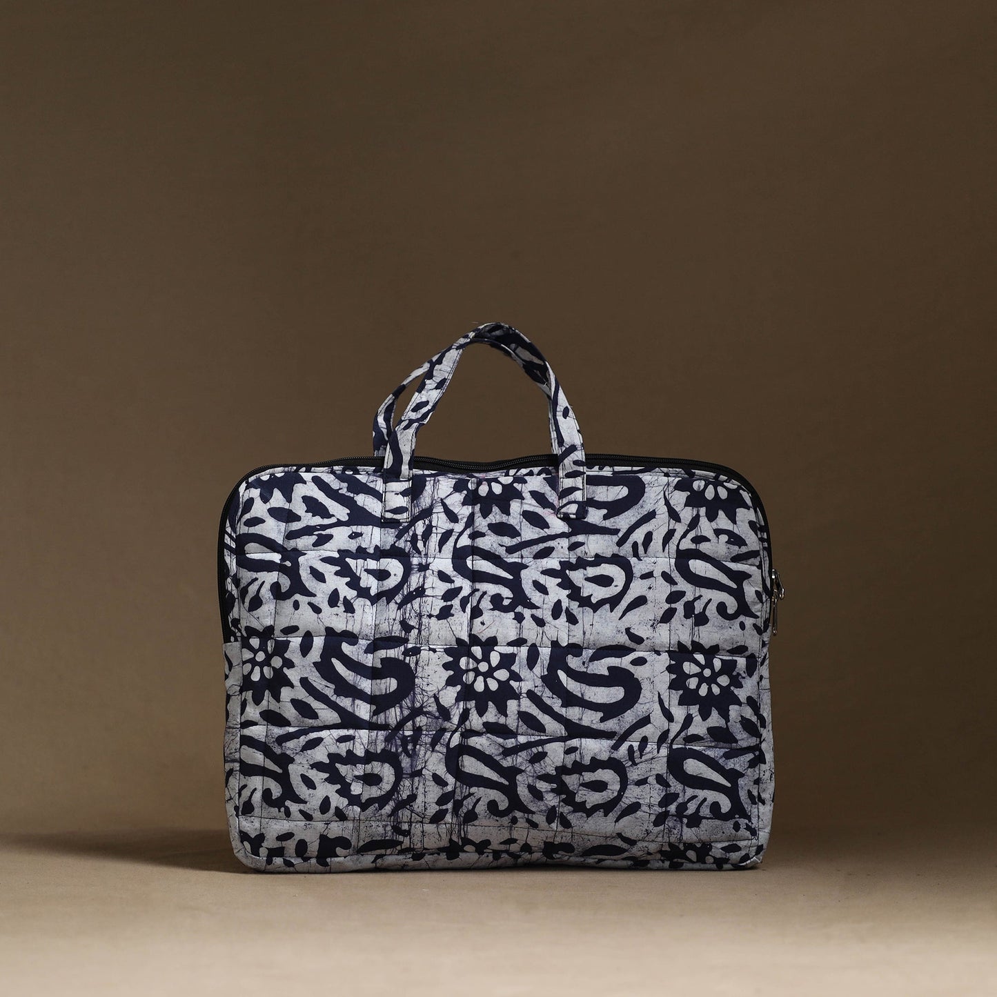 Blue Handmade Quilted Cotton Laptop Bag (13 x 16 in)