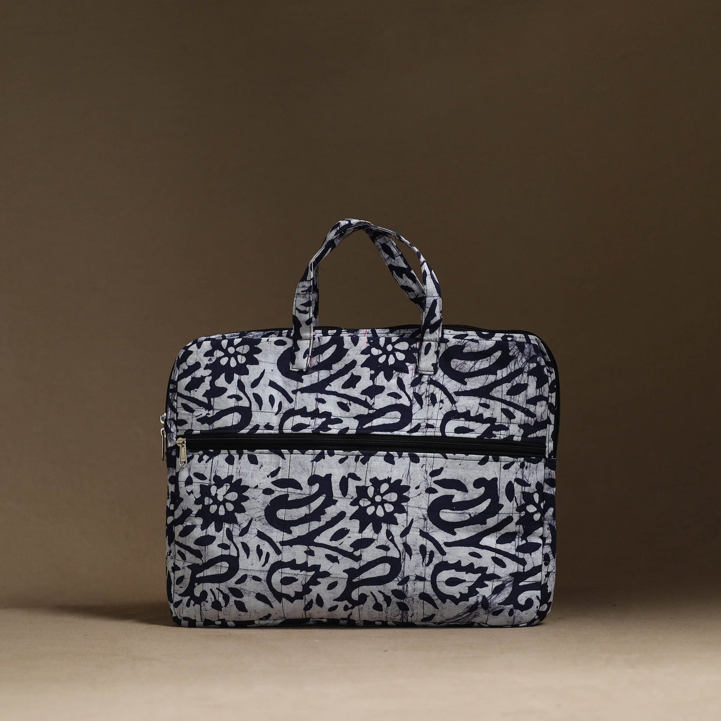 Blue Handmade Quilted Cotton Laptop Bag (13 x 16 in)