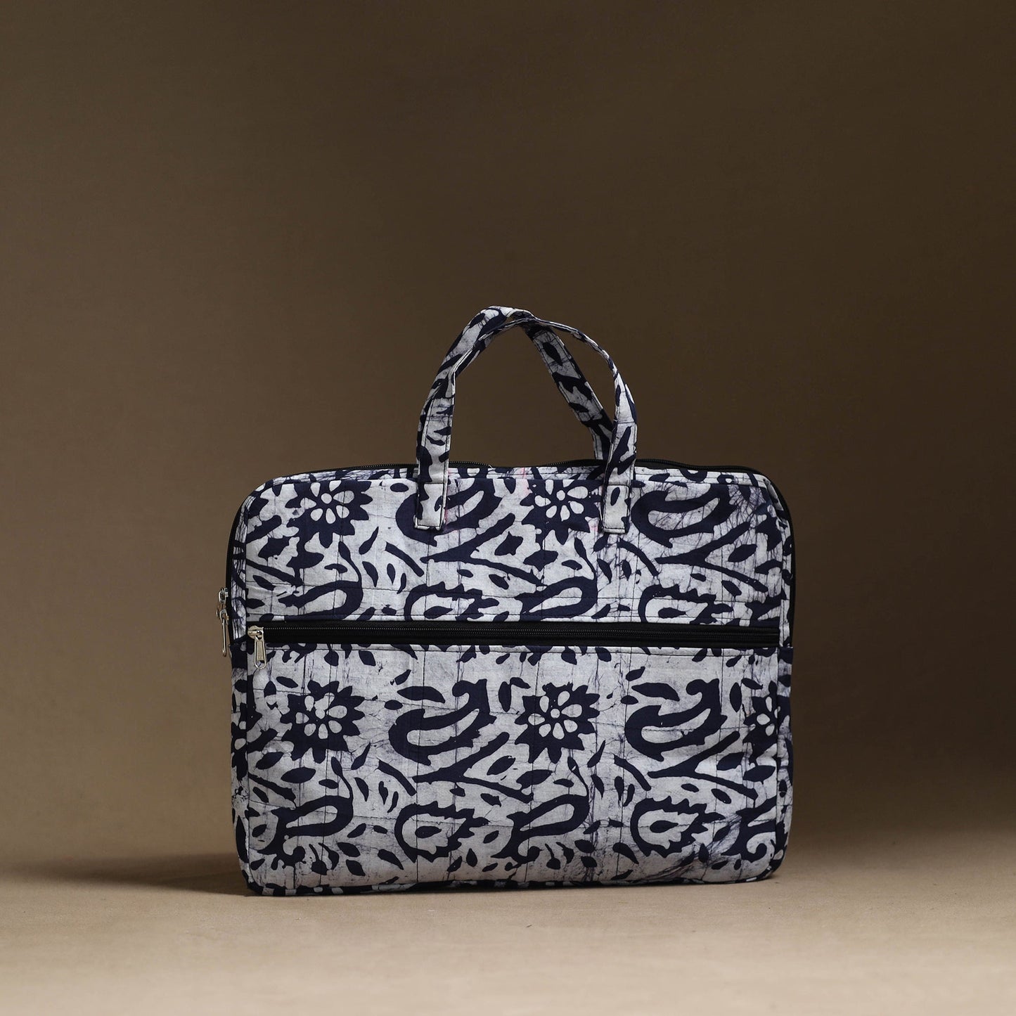 Blue Handmade Quilted Cotton Laptop Bag (13 x 16 in)