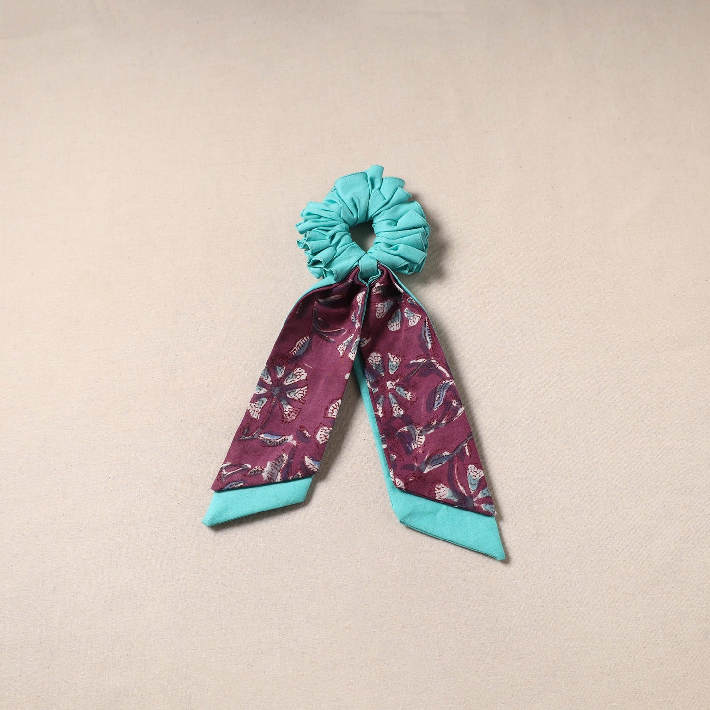 Handmade rubber band/scarf scrunchie 94 - handcrafted
