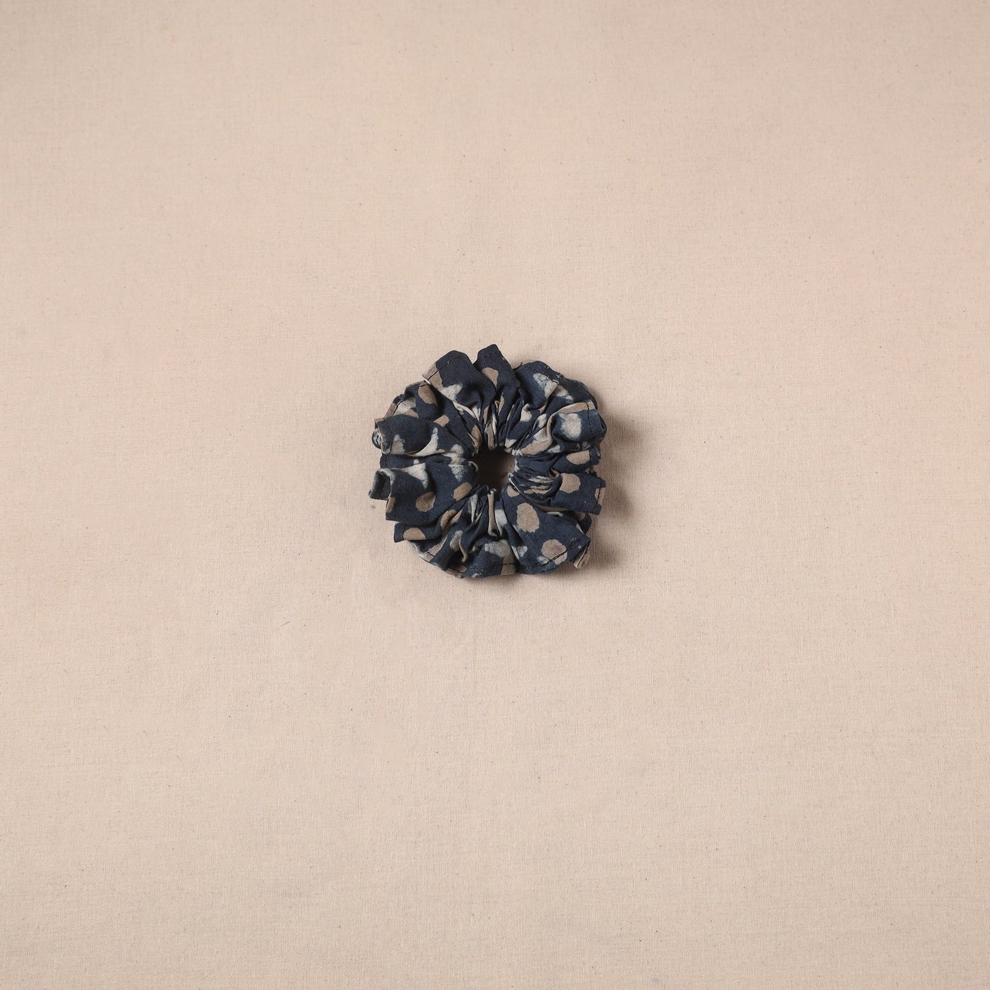 Handmade rubber band/scrunchie 119 - handcrafted