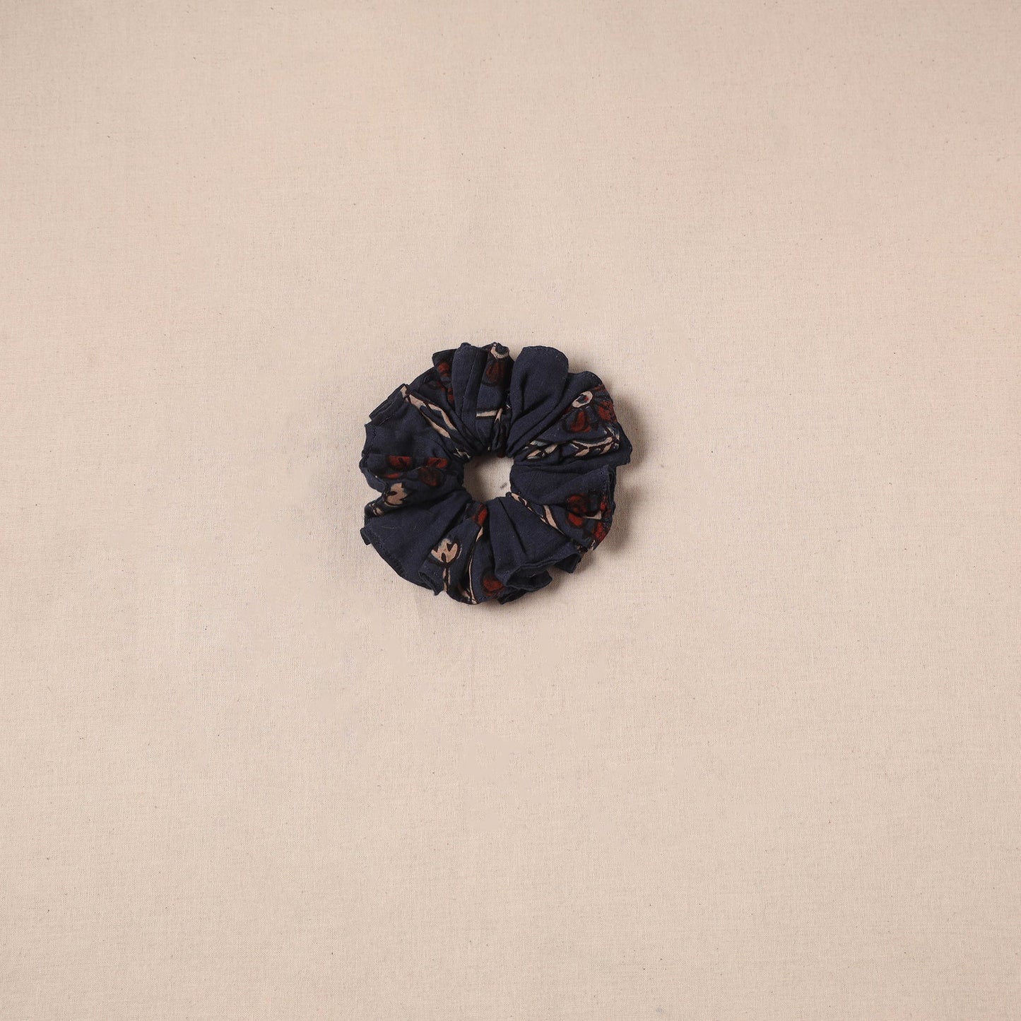 Handmade rubber band/scrunchie 120 - handcrafted