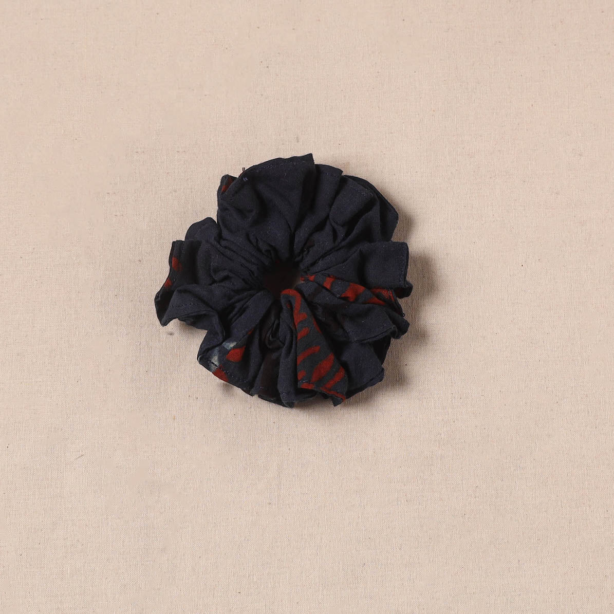 Handmade rubber band/scrunchie 139 - handcrafted