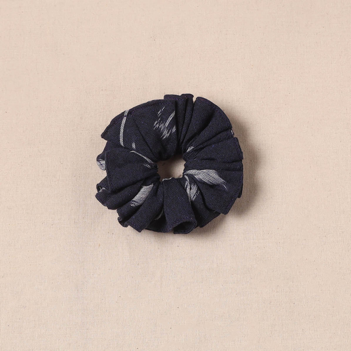 Handmade rubber band/scrunchie 51 - handcrafted