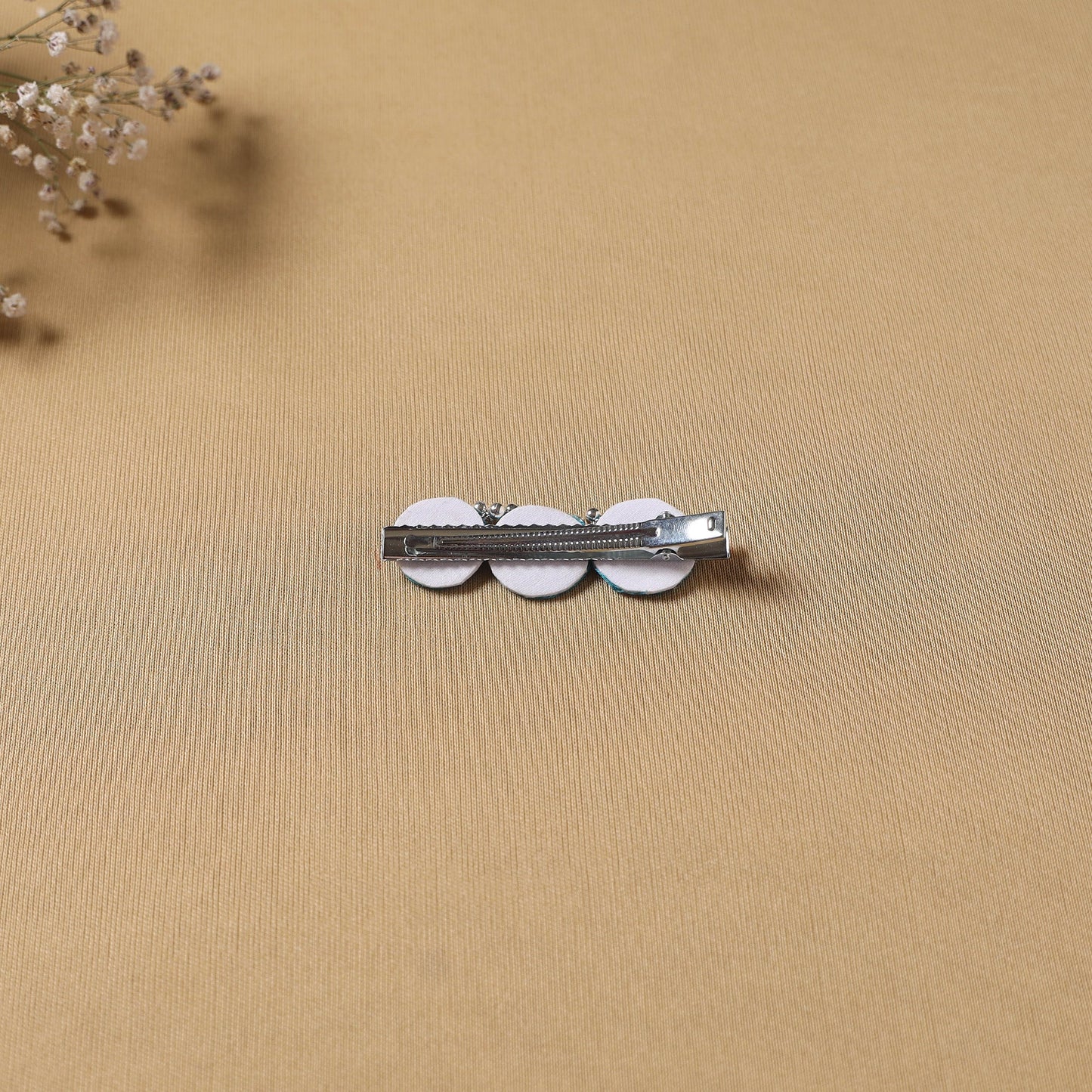 Handmade thread mirror work hair clip 05 - handcrafted