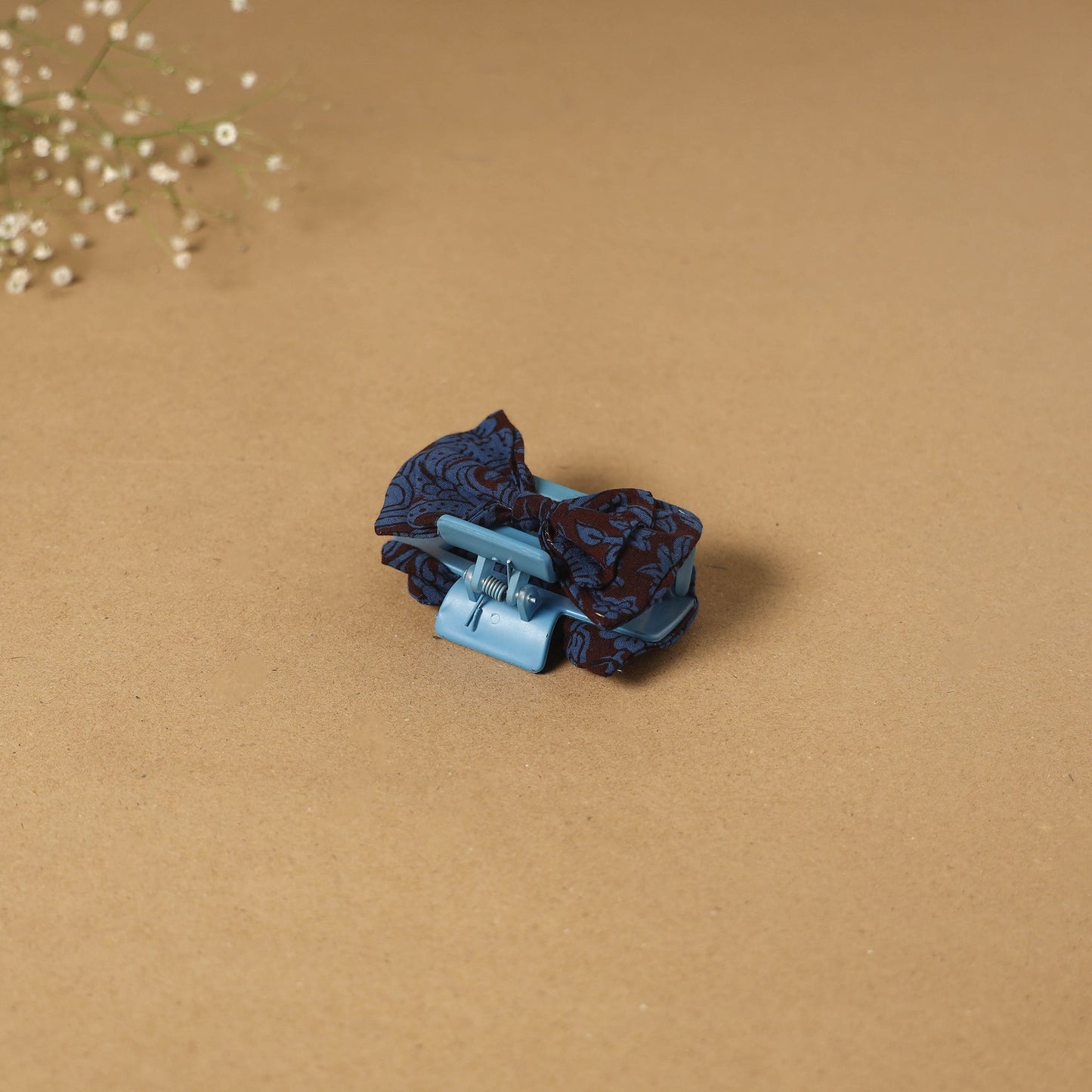 Handmade women’s bow hair claw clip 37 - handcrafted
