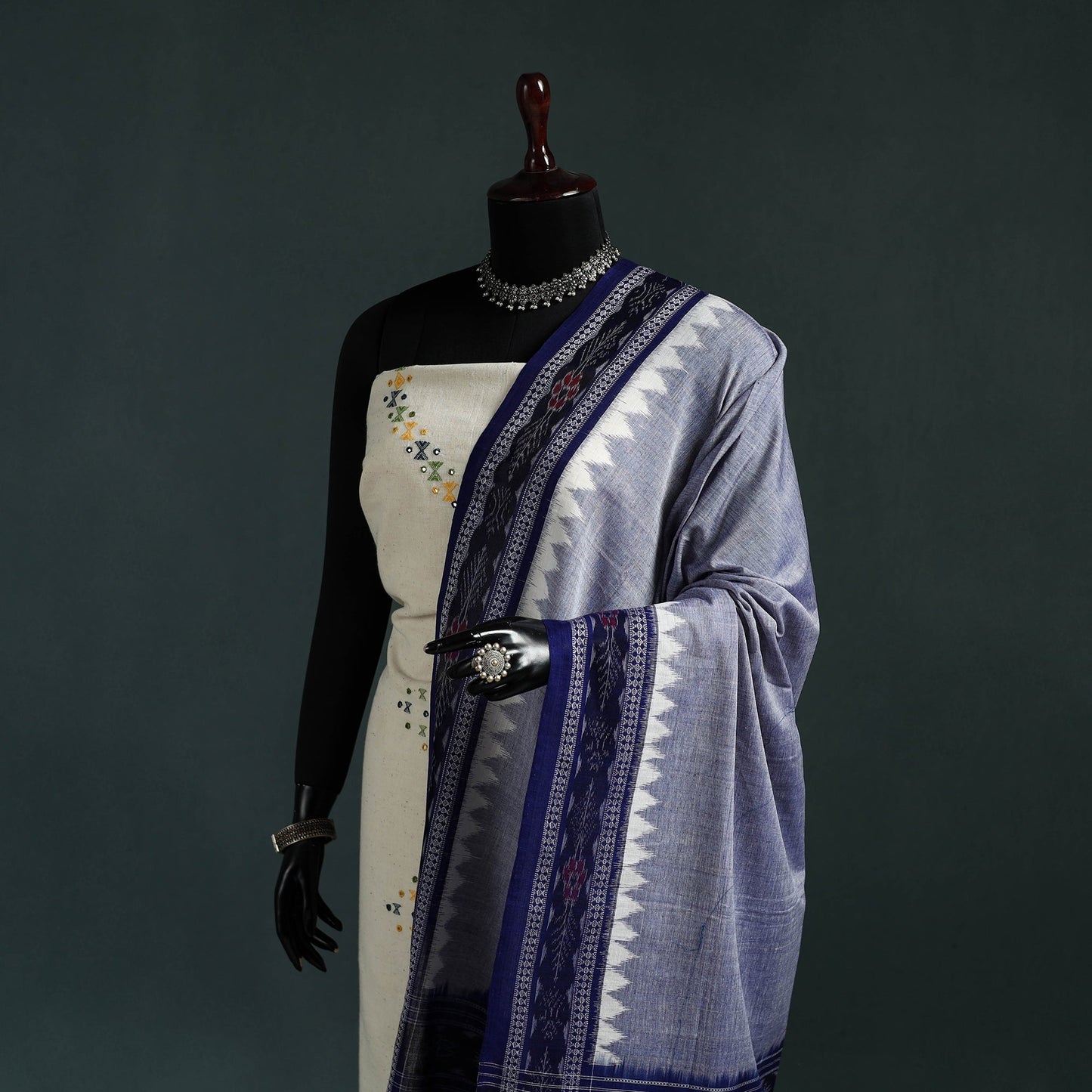 Ikat handloom cotton sambalpuri dupatta 07 - handcrafted