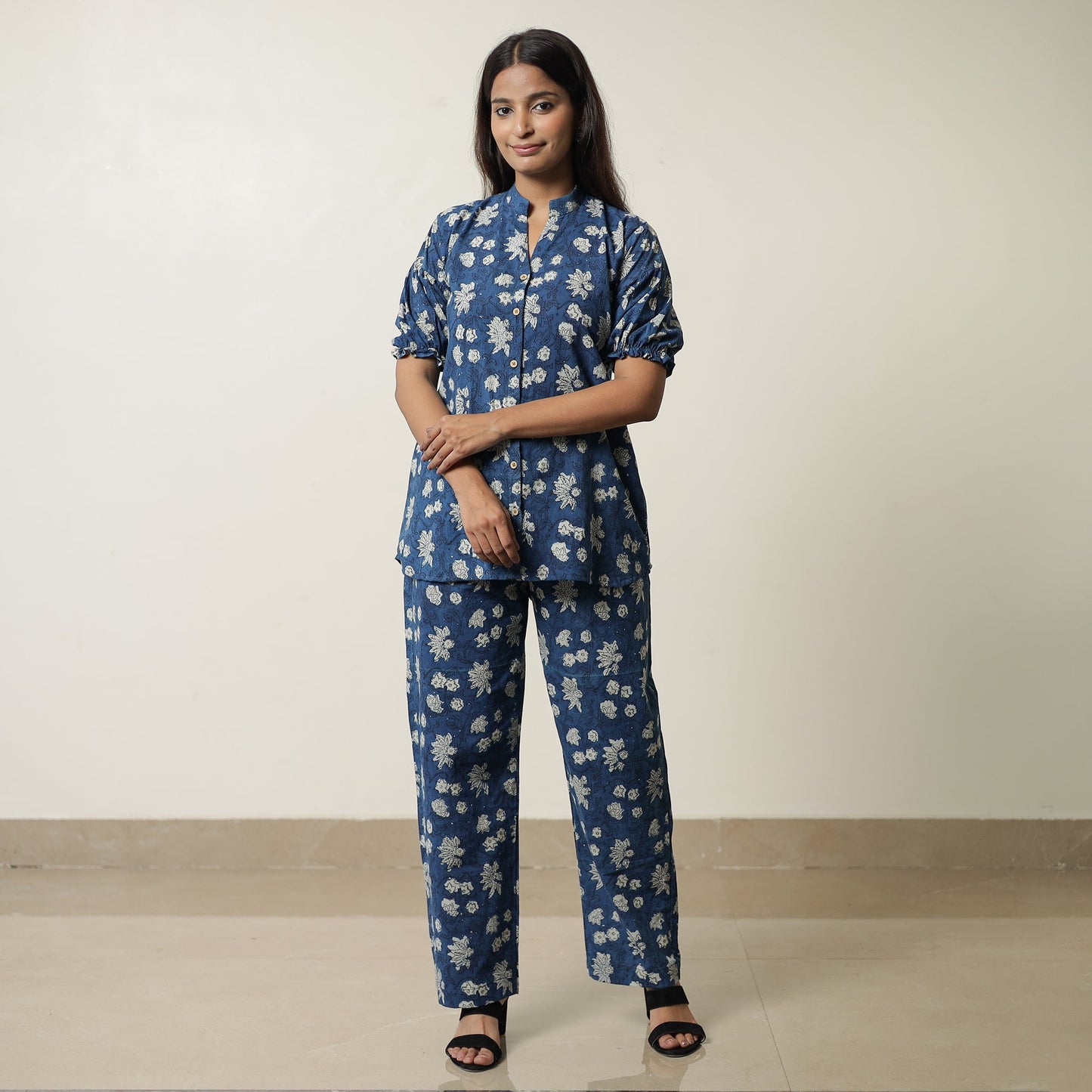 Blue - indigo hand printed cotton co-ord set 01