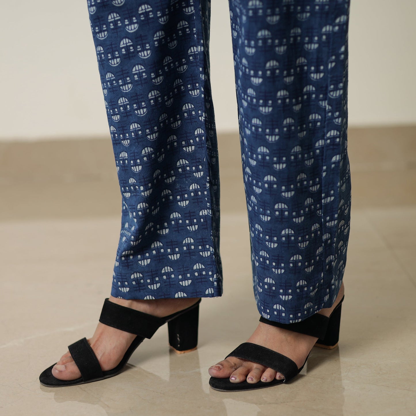 Blue - indigo hand printed cotton co-ord set 05