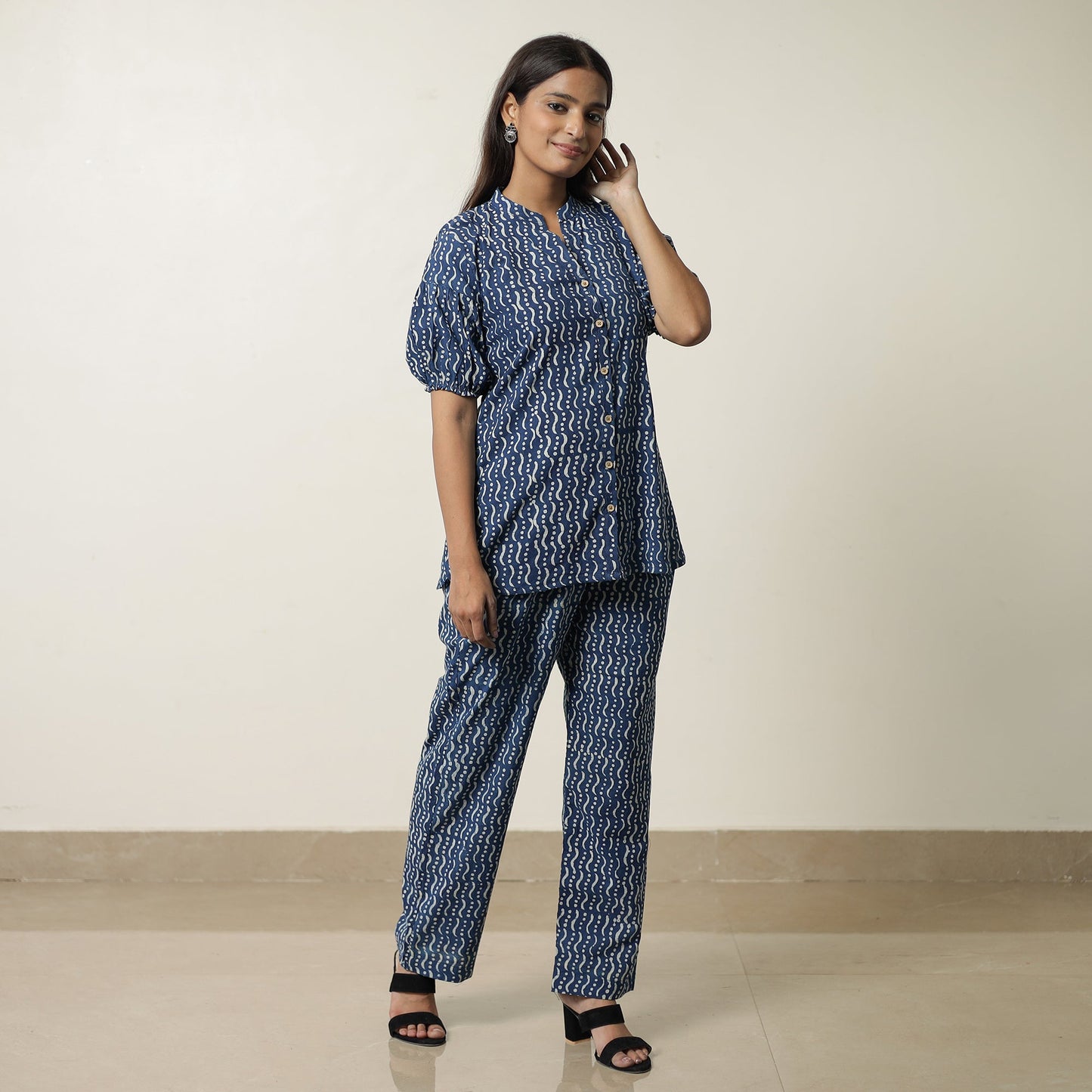 Blue - indigo hand printed cotton co-ord set 06