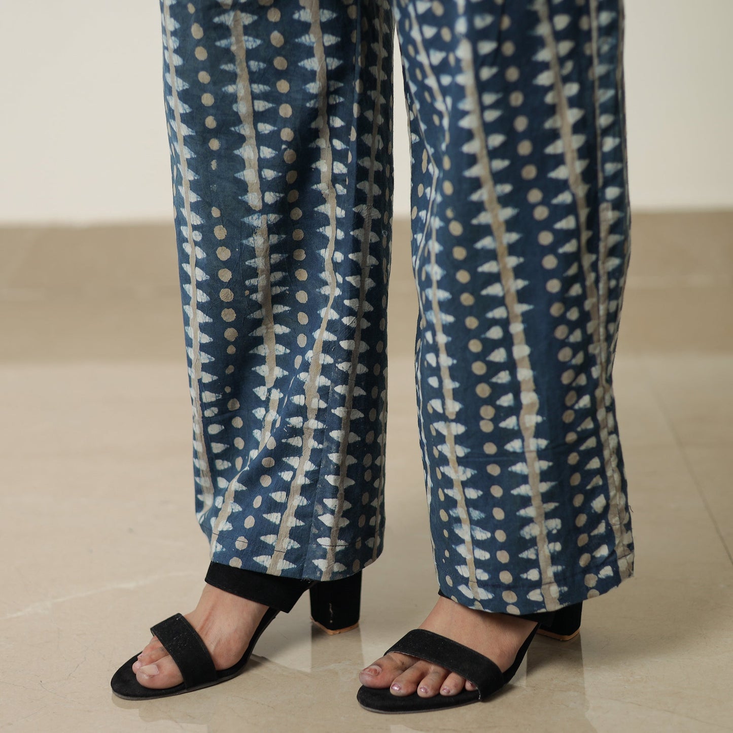 Blue - indigo hand printed cotton co-ord set 08