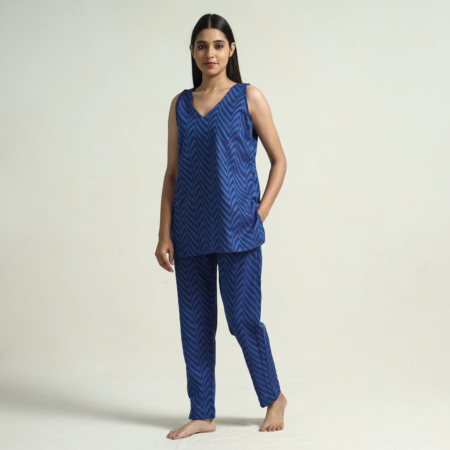 Buy Jacquard Cotton Top & Pyjama Night Suit Set Online at iTokri.com