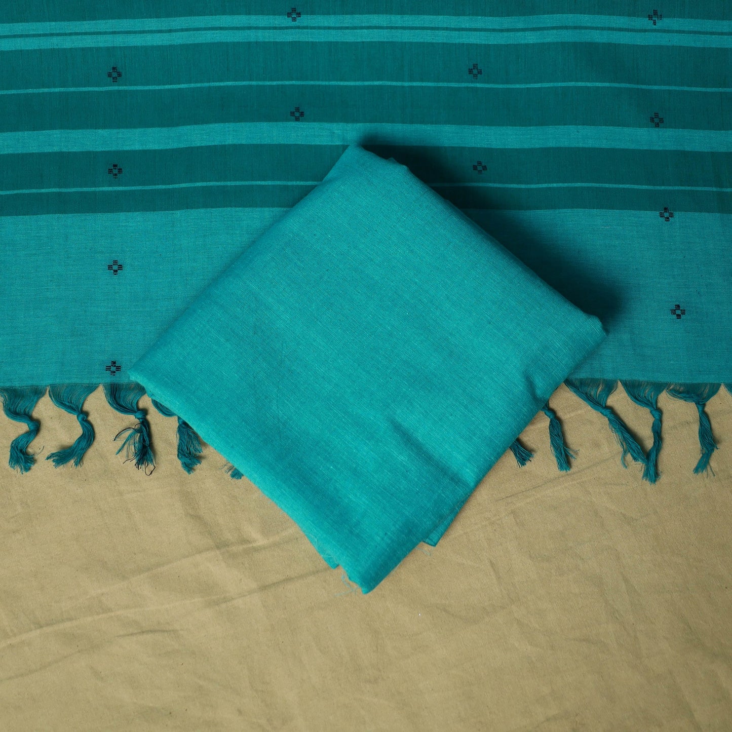 Jacquard embroidered cotton 3pc unstitched dress material