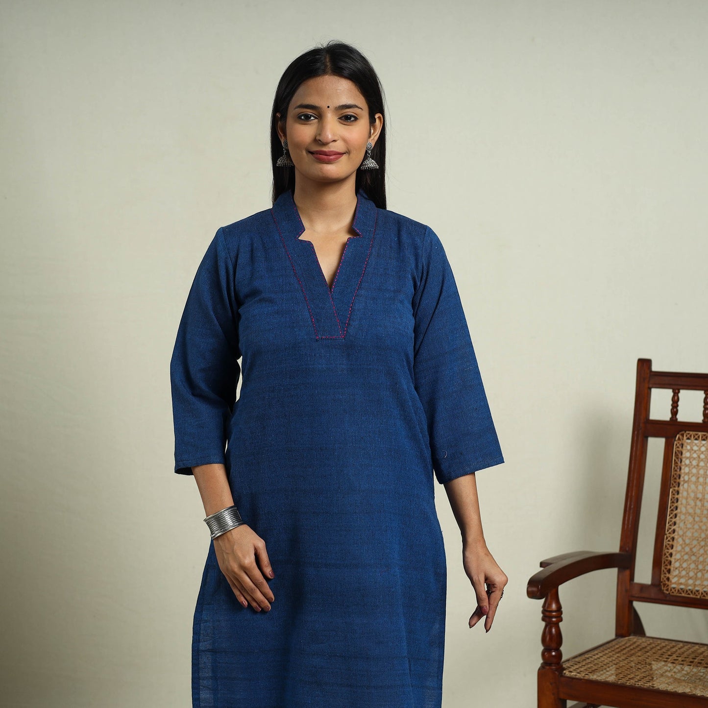 Buy Blue Jhiri Handloom Straight Cotton Kurta for Women