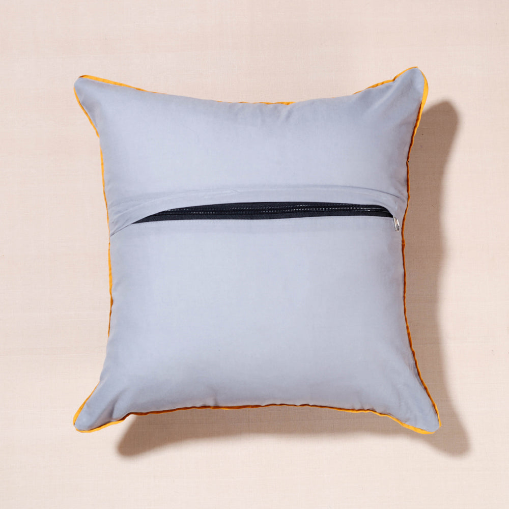 khun cushion cover