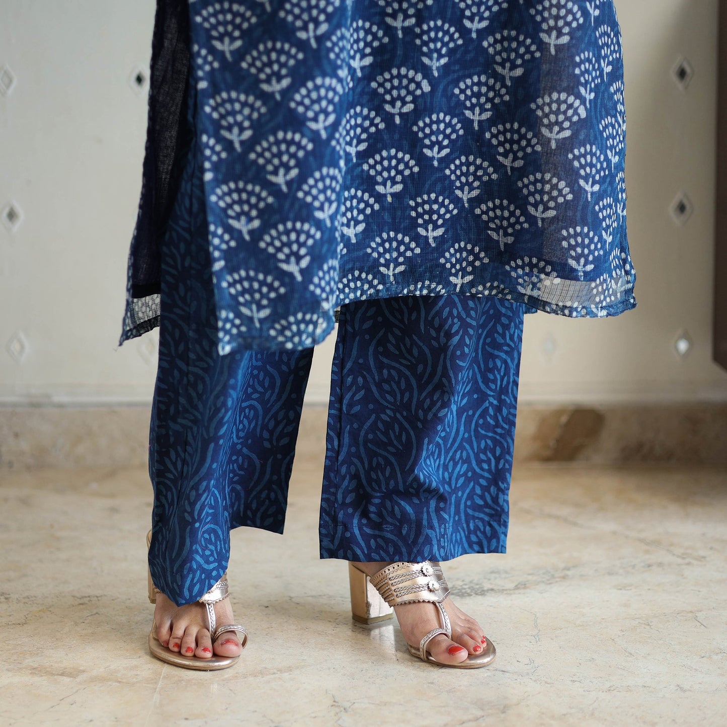 Blue Kota Doria Cotton Indigo Bagru Print Kurta Set (Set of 3)