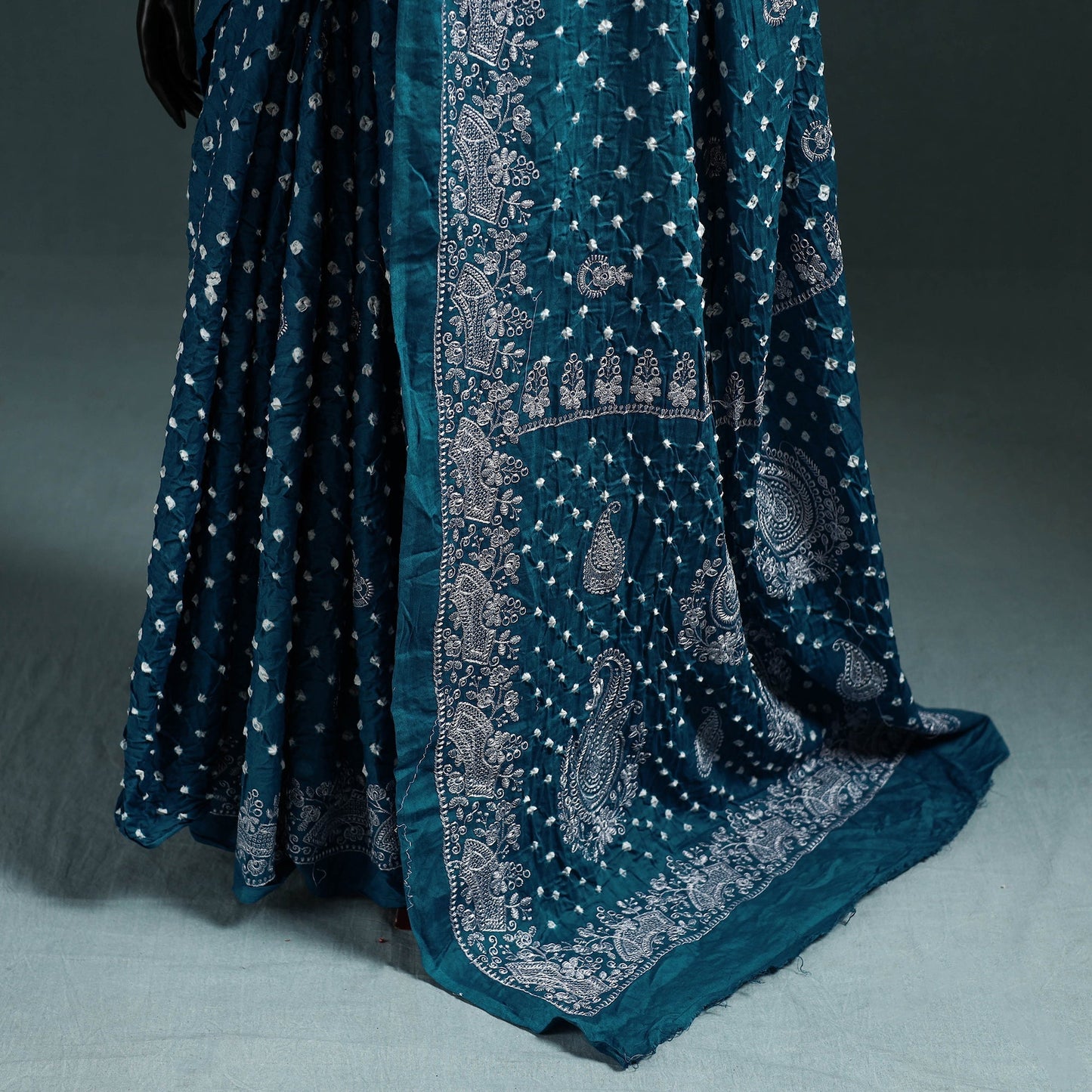 Kutch bandhani tie-dye cotton saree 27 - handcrafted