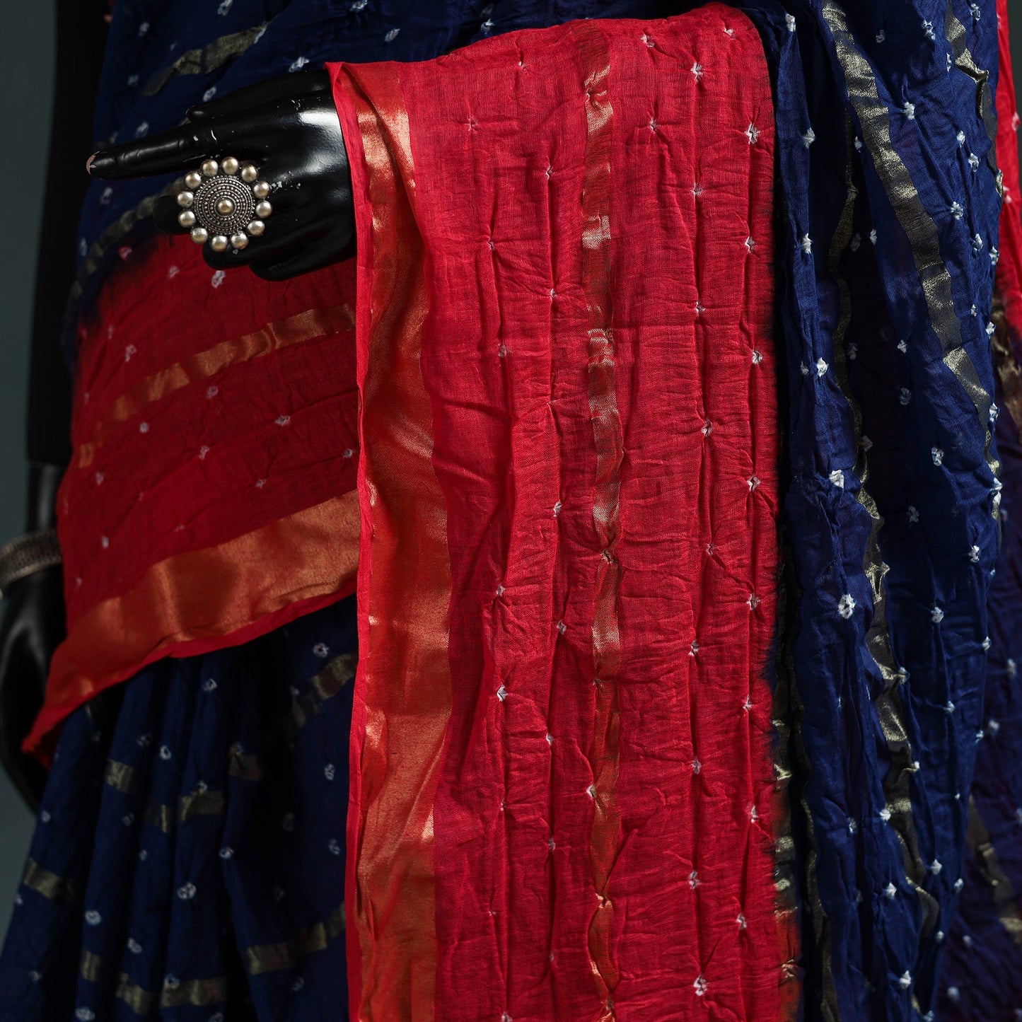 Kutch bandhani tie-dye cotton saree with blouse piece 13