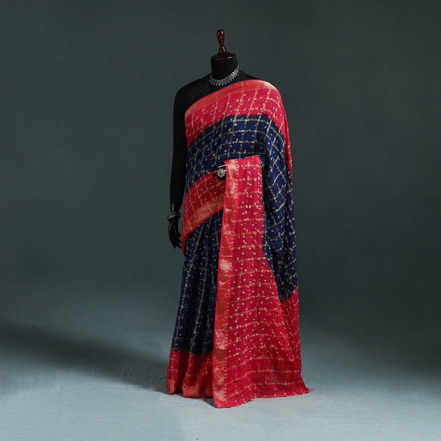Kutch bandhani tie-dye cotton saree with blouse piece 20
