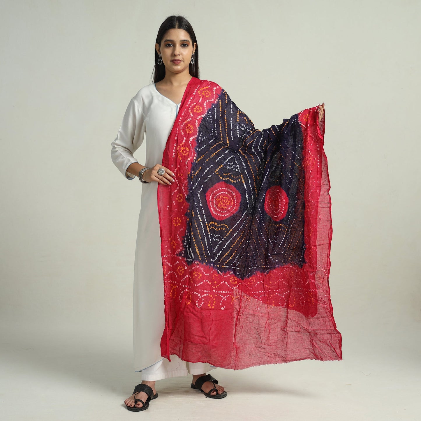 Kutch Bandhani Tie-Dye Mul Cotton Dupatta 48