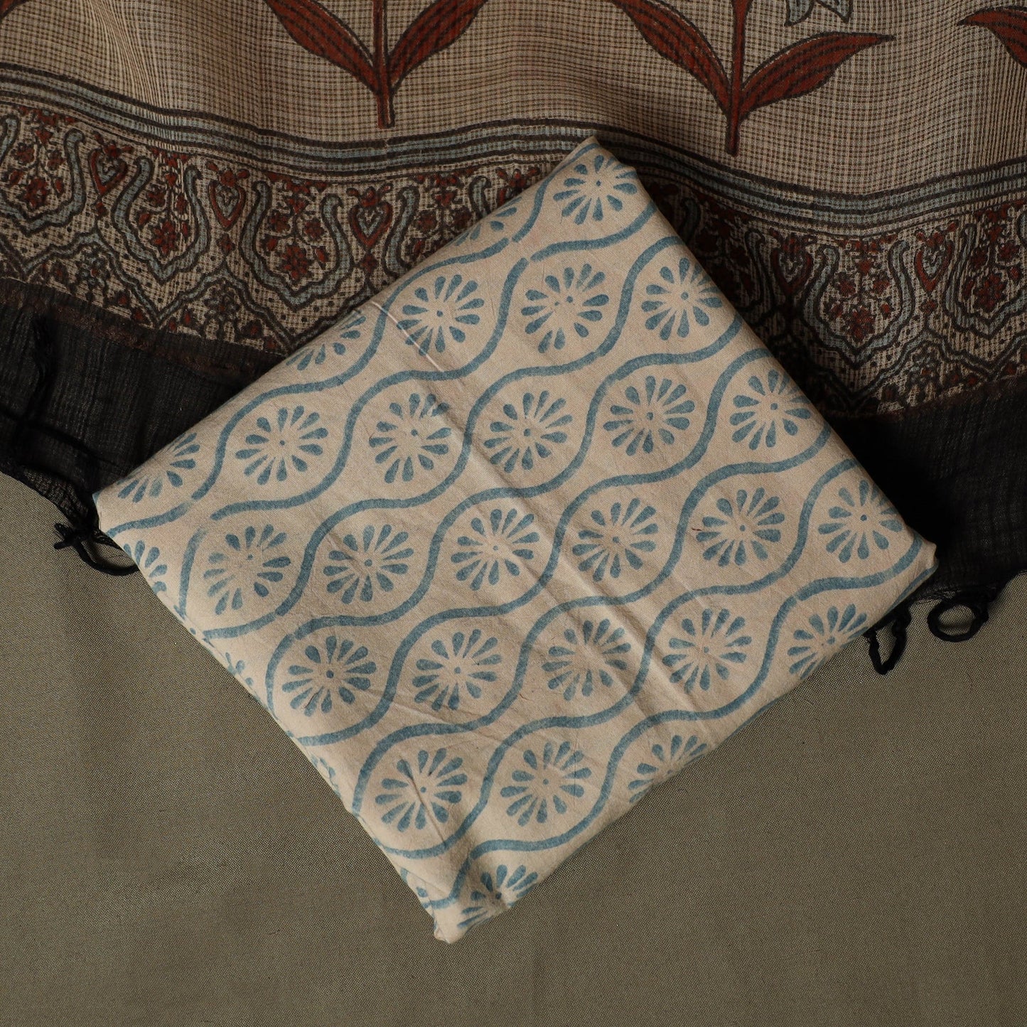 Kutch hand block ajrakh print natural dyed cotton 3pc