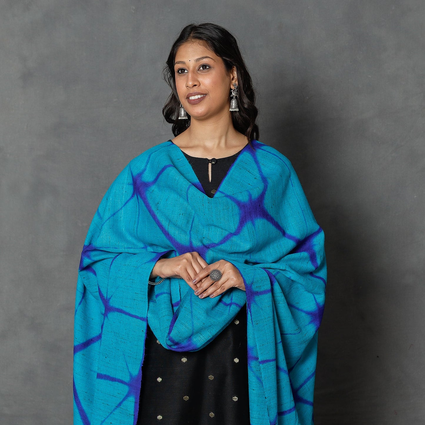 shibori woolen shawl