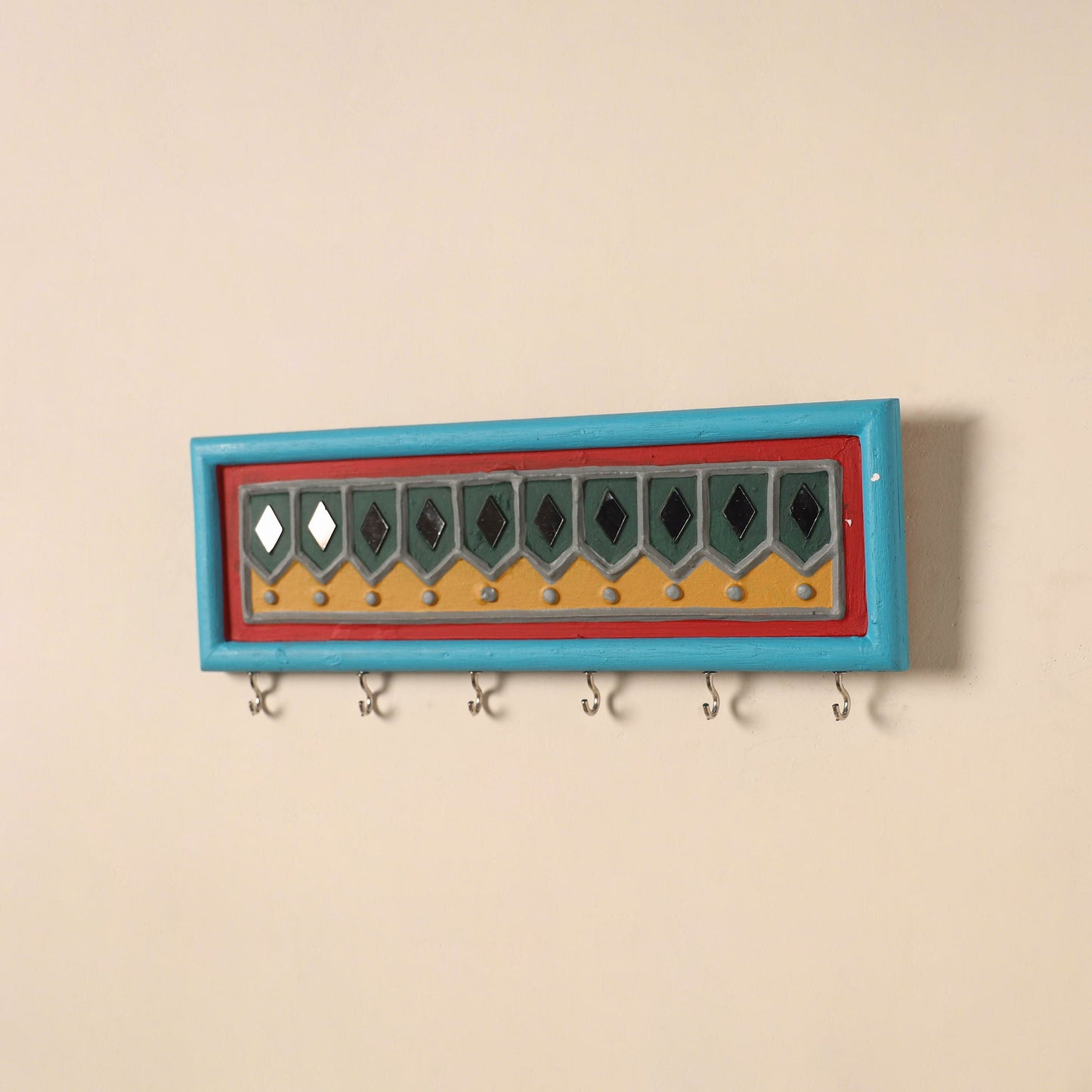Kutch mud mirror work lippan art key holder (4 x 12 in) 15