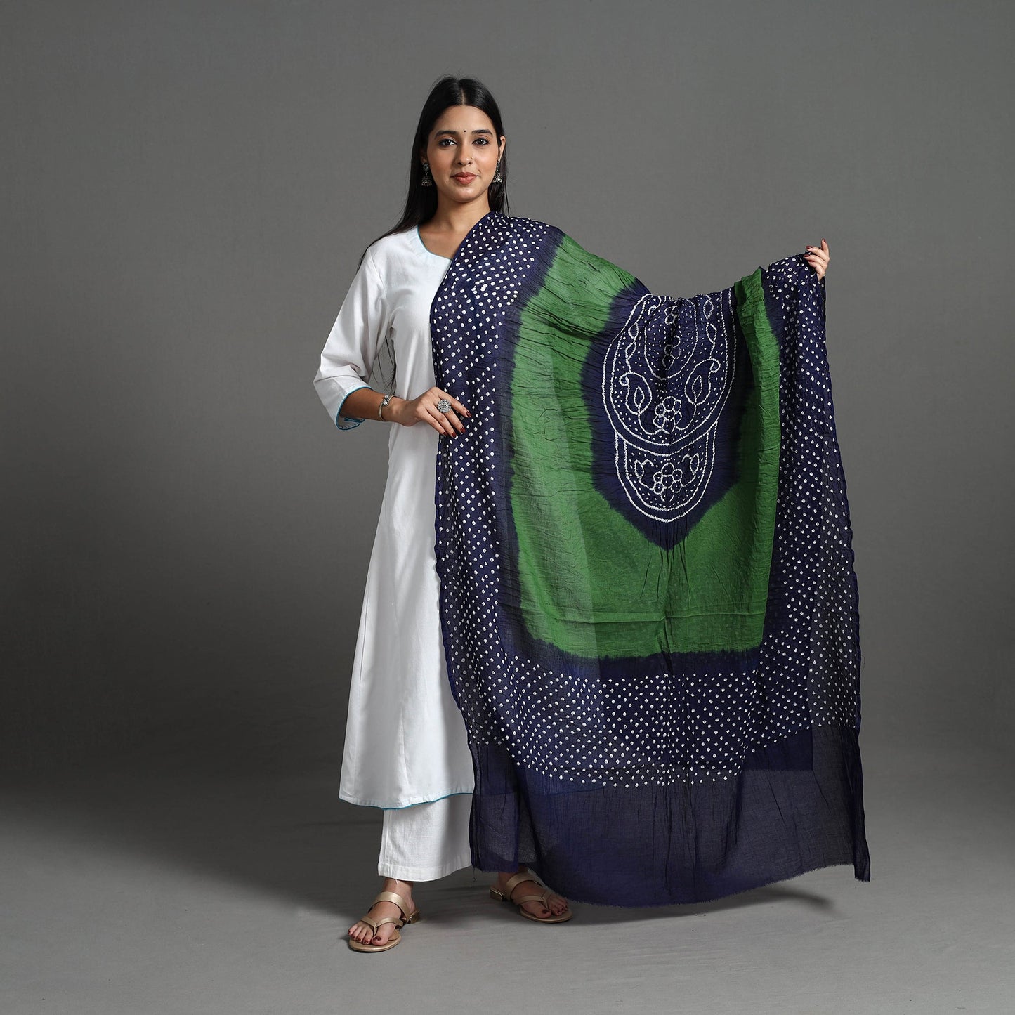Shop Authentic Blue Bandhani Cotton Dupatta Online
