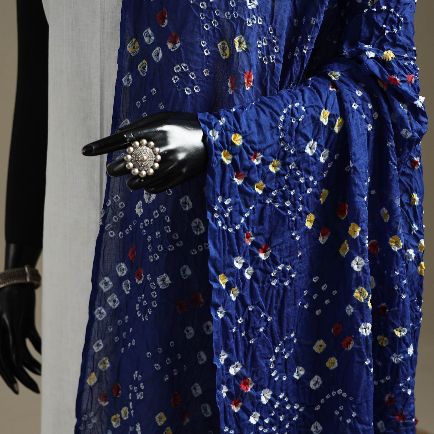 Kutch tie-dye cotton bandhani dupatta 98 - handcrafted