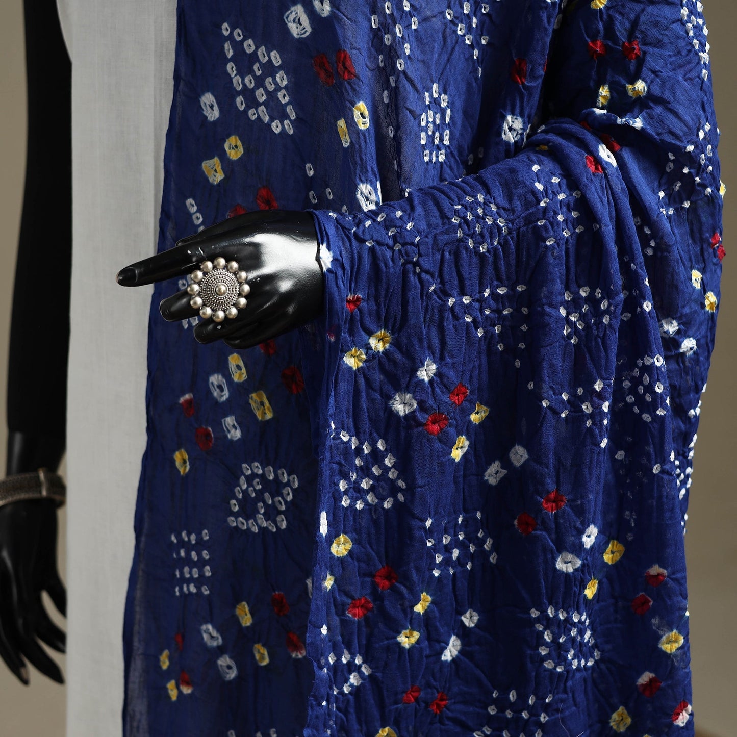 Kutch tie-dye cotton bandhani dupatta 99 - handcrafted