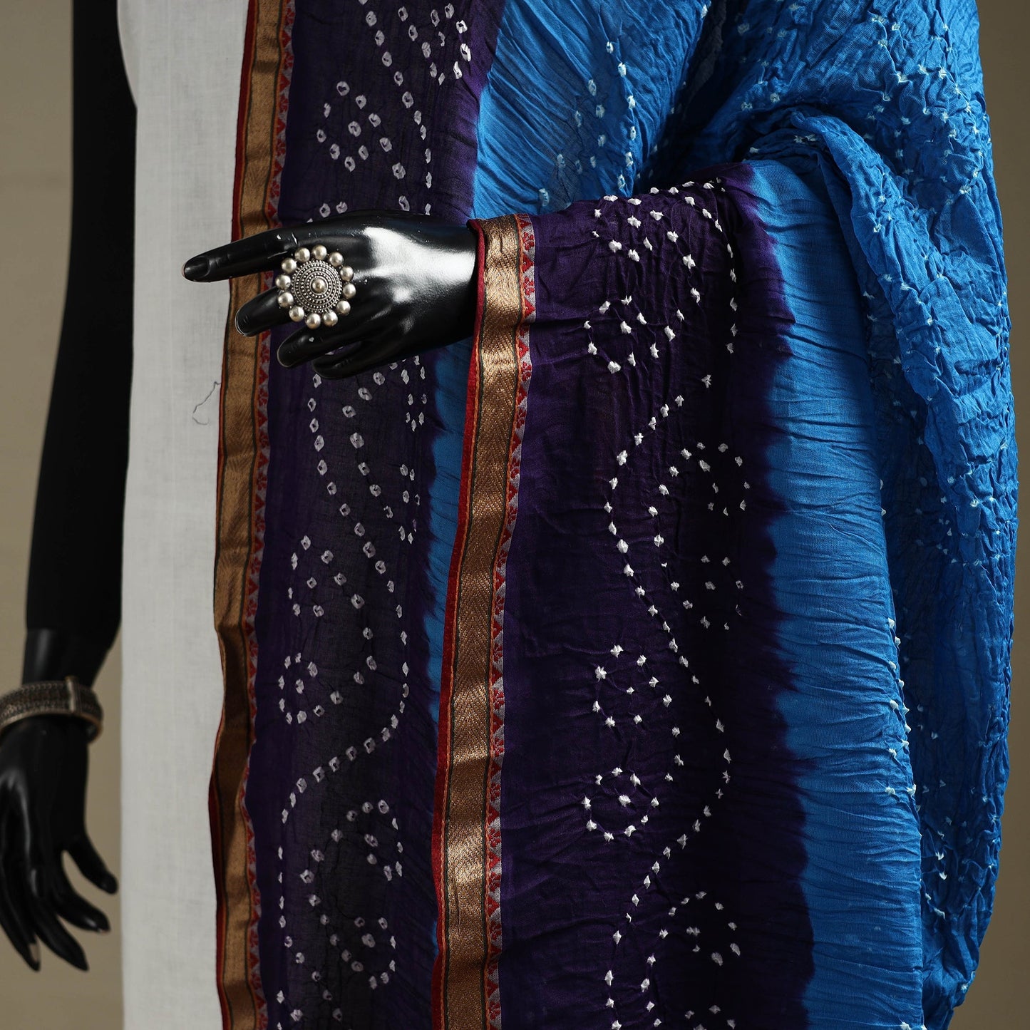 Kutch tie-dye cotton bandhani dupatta with border 57
