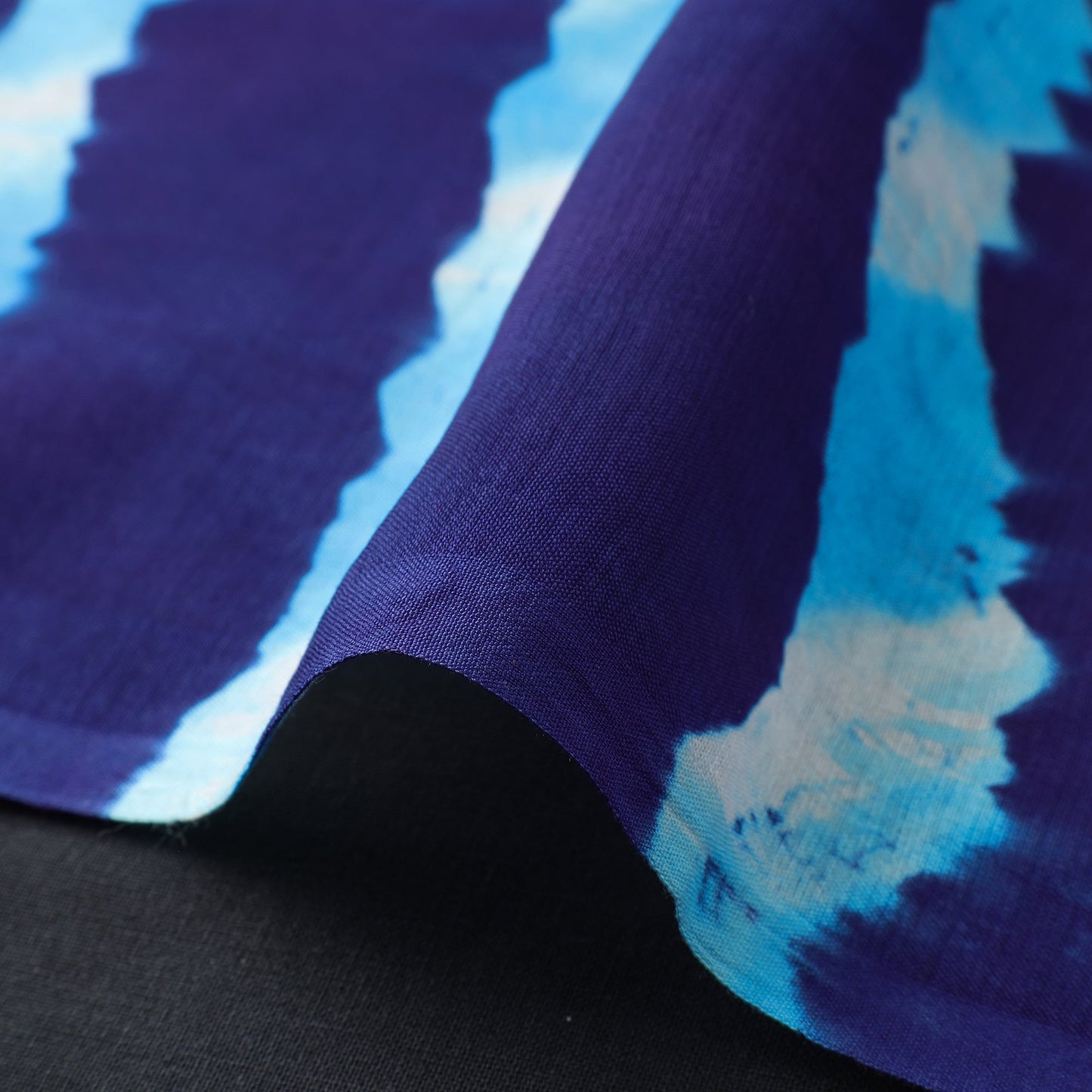 Leheriya Tie-Dye Mothra Chanderi Silk Fabric 31