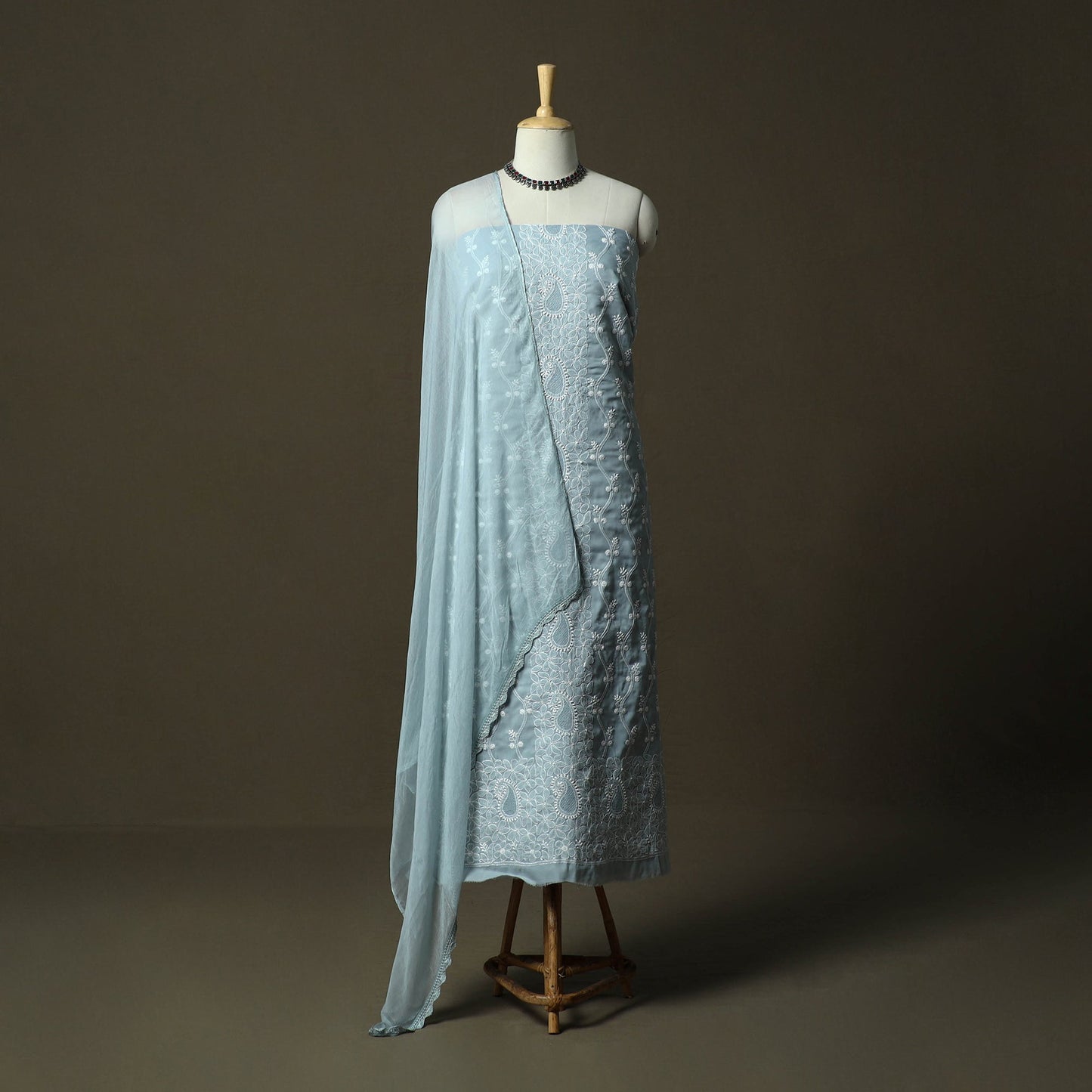 Lucknowi hand embroidered cotton chikankari 3pc unstitched