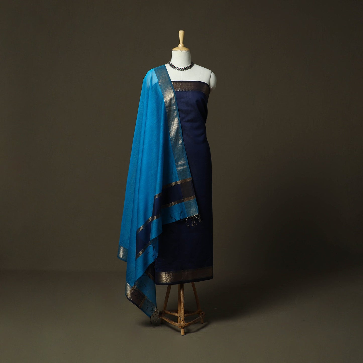 Maheshwari silk handloom 2pc unstitched dress material