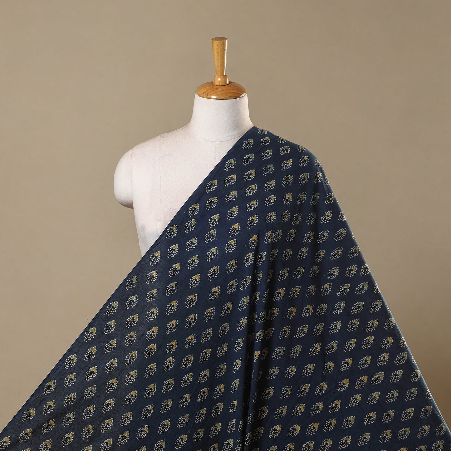 Natural dyed hand cotton fabric 03 - handcrafted