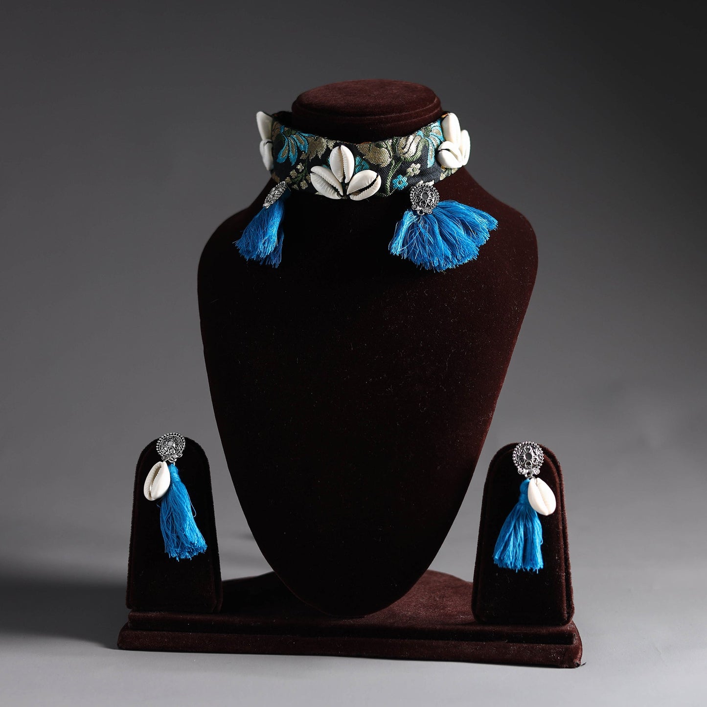 Handcrafted GS Fabart Choker Necklace | Artisanal Jewelry