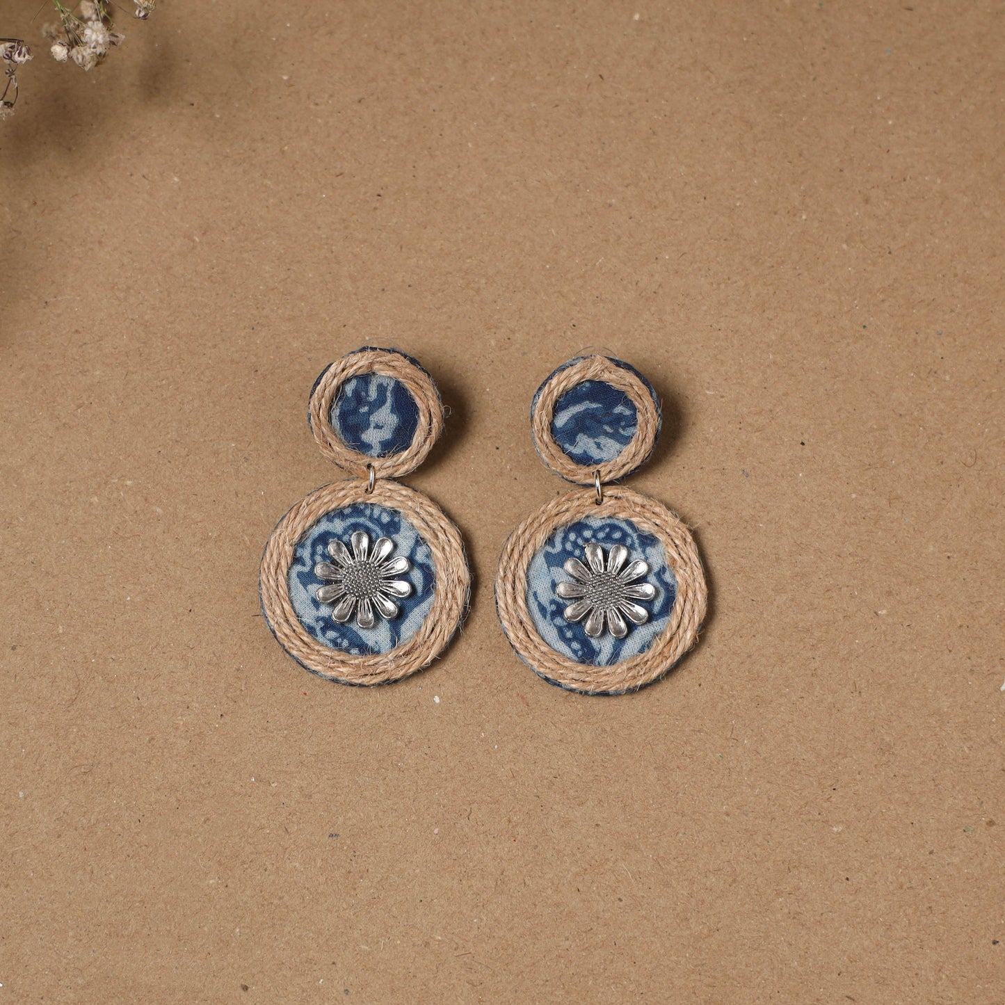Noor jute fabart handmade earrings - handcrafted