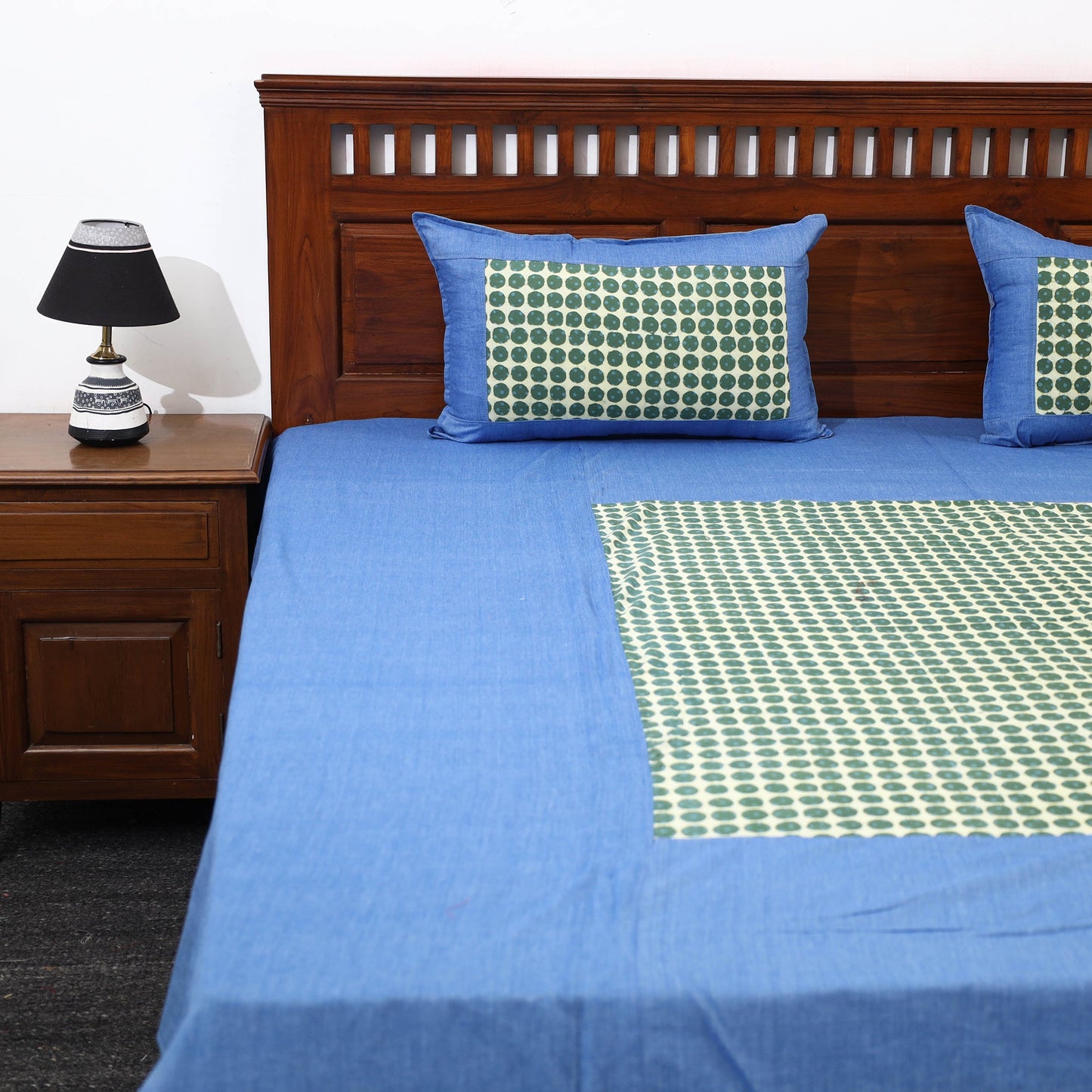 plain double bed cover