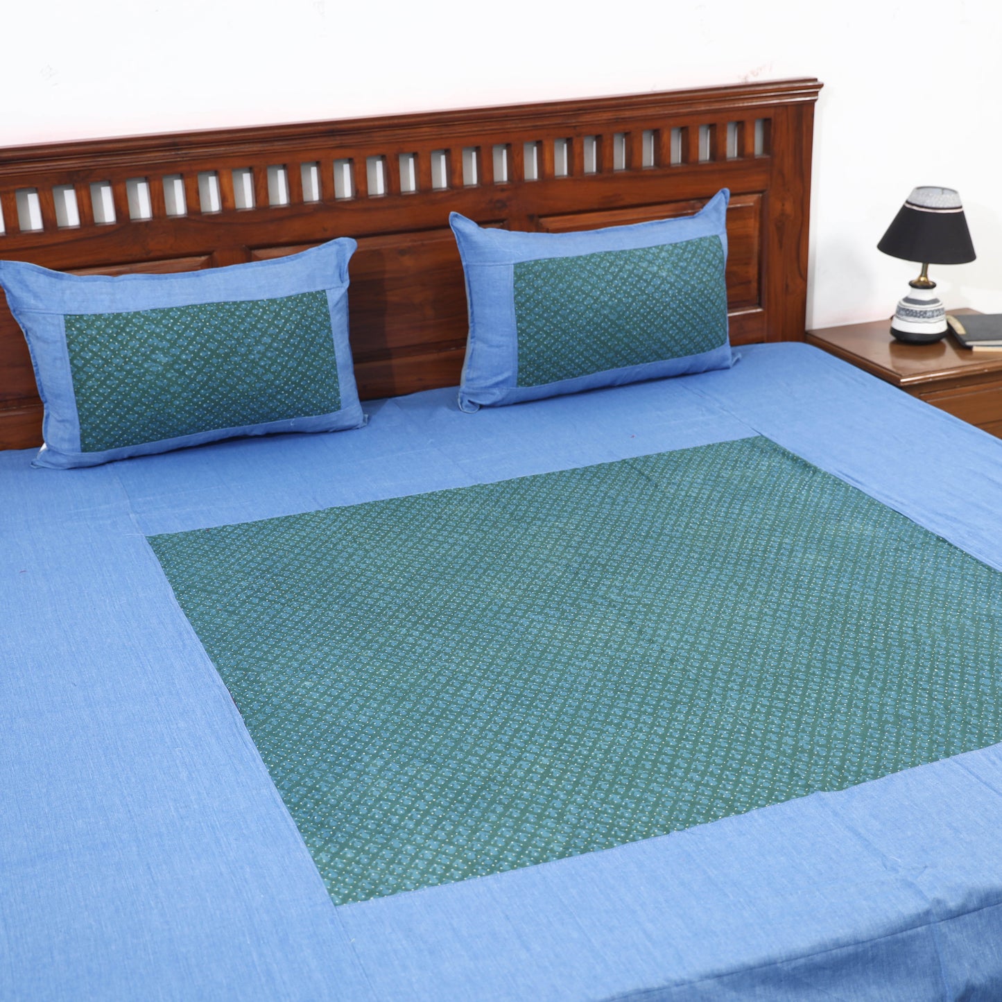 plain double bed cover