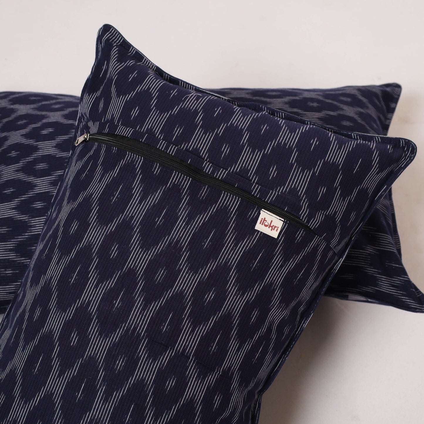 Pochampally ikat weave pillow cover (set of 2) 19