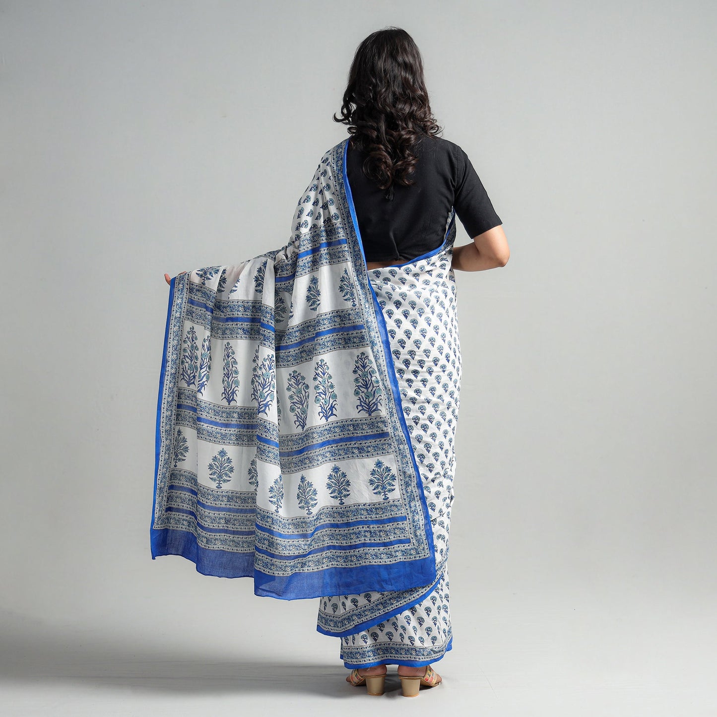 Buy Block Printed Mul Cotton Sanganeri Saree