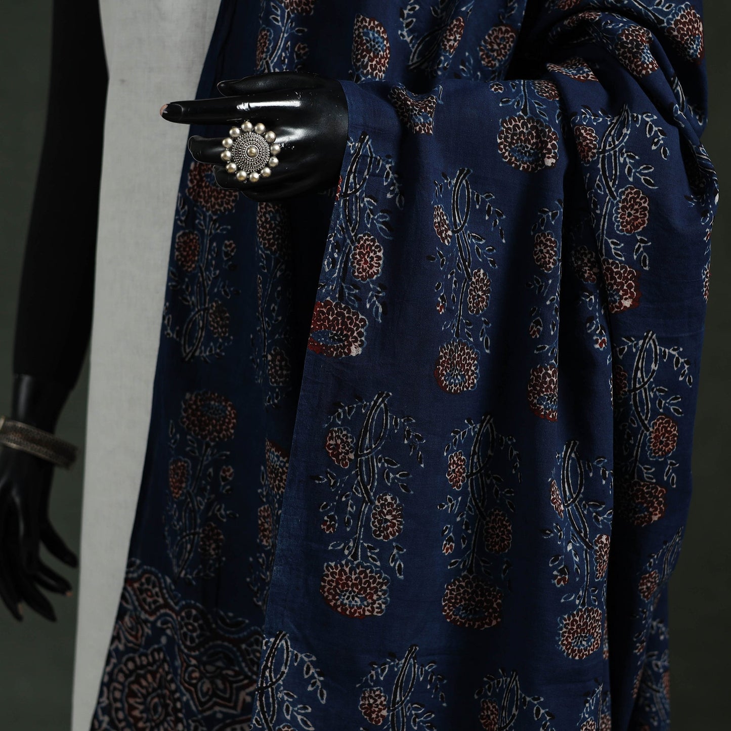 Pure mul cotton kutch hand block print natural dyed ajrakh