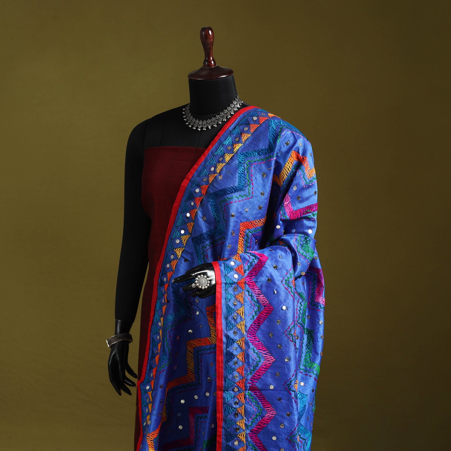 Ranihati chanderi silk zig zag hand embroidery dupatta 32